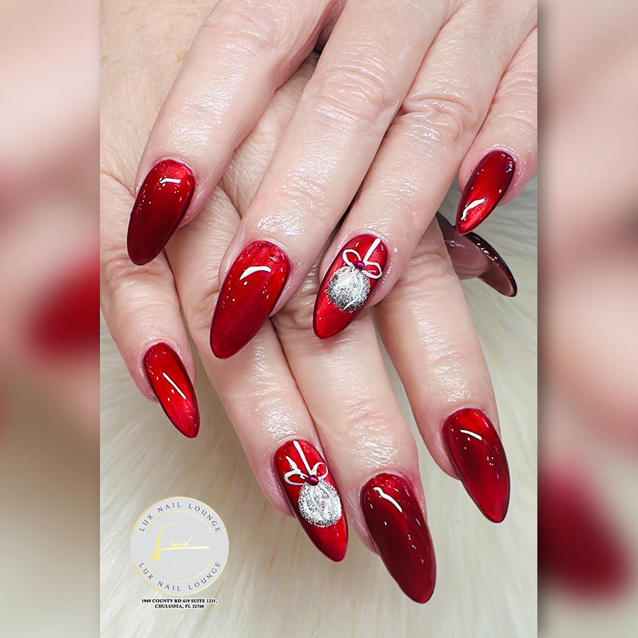 Nail design by Lux Nail Lounge